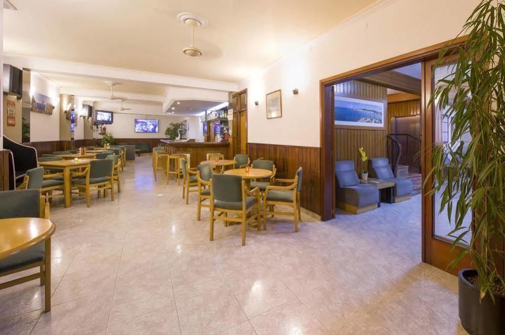 Hostal Mallorca San Antonio  Exterior photo
